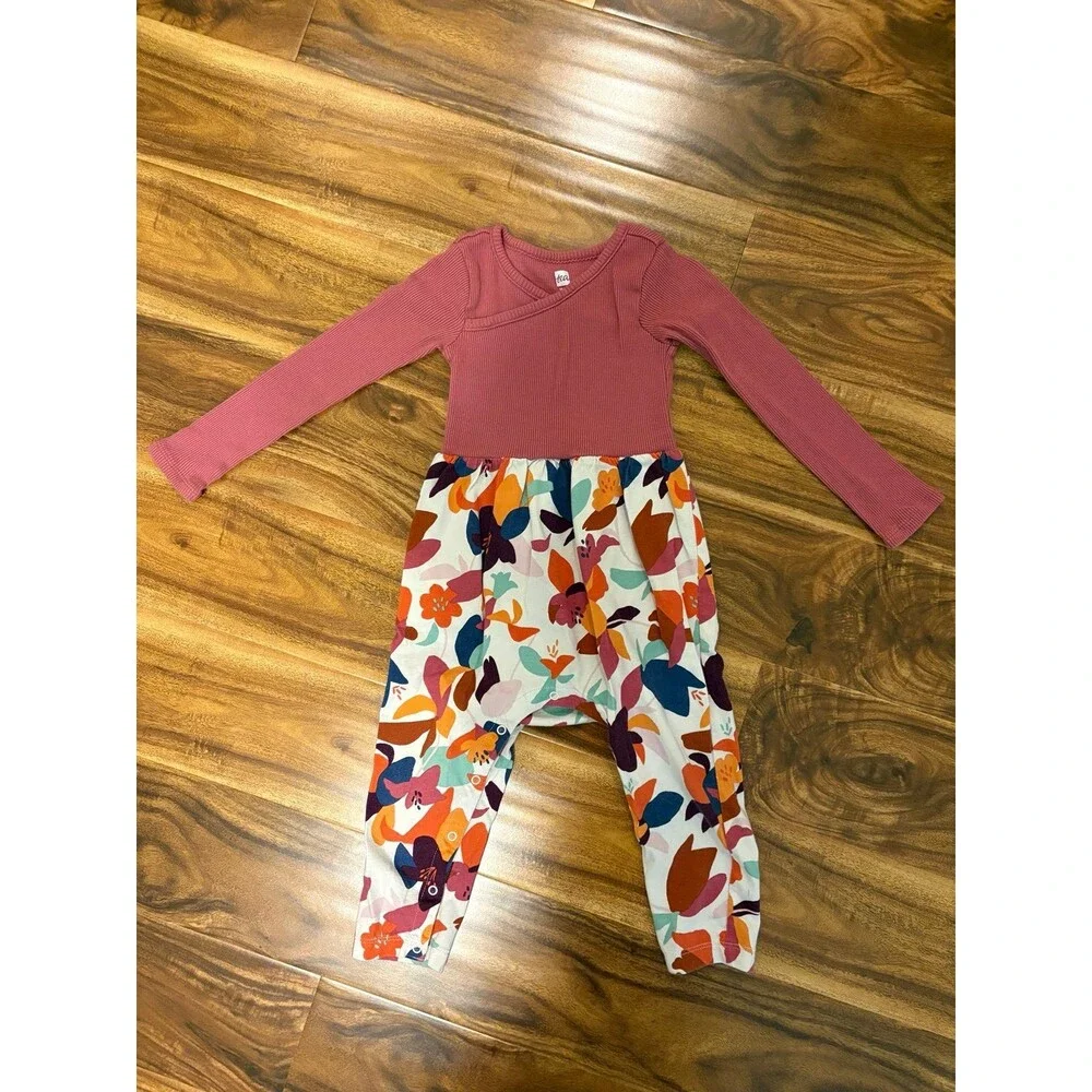 Tea Collection Long Sleeve Rompers, size 18-24 months